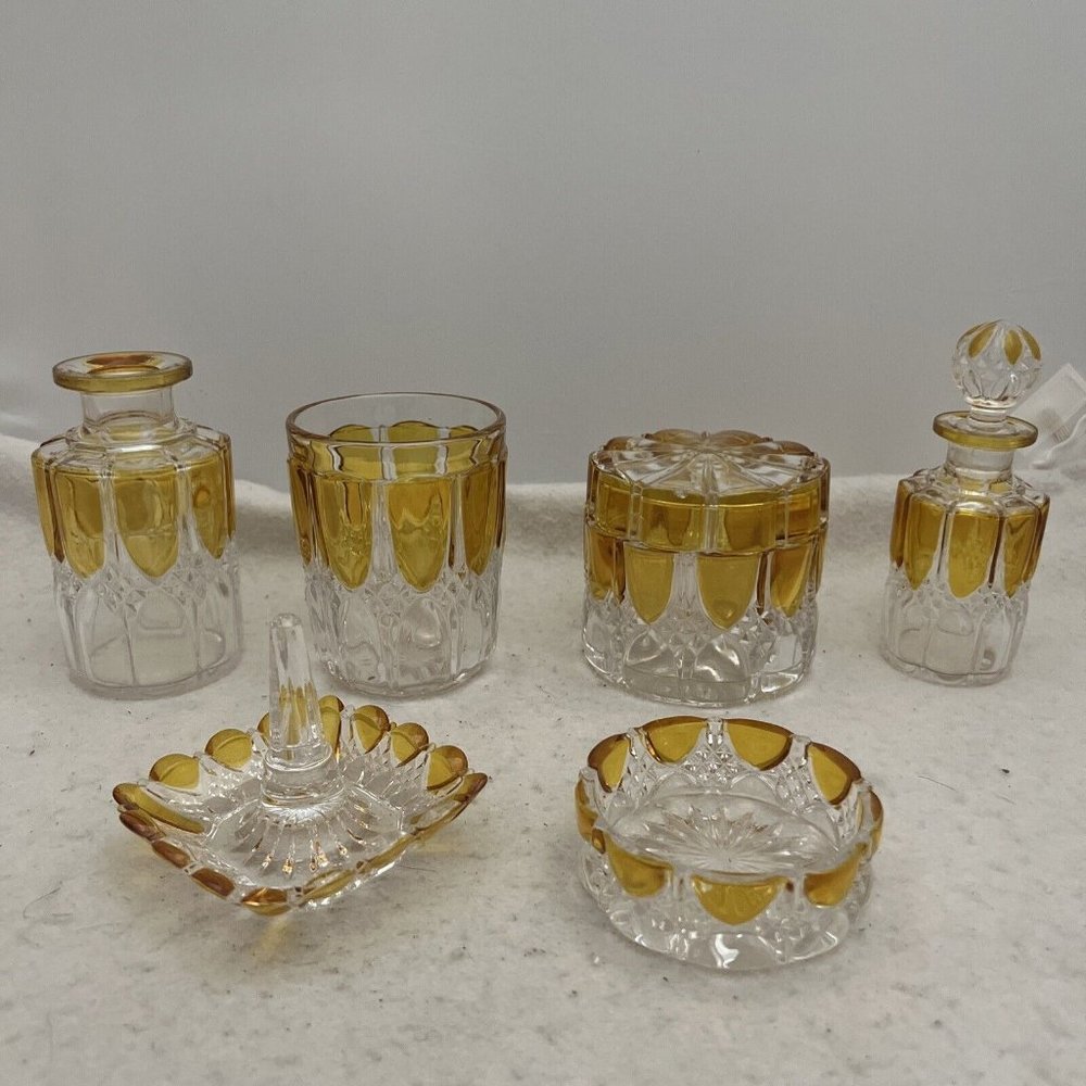 Antique Circa 1908 Val St Lambert Yellow & Clear Glass 8 Piece Vanity Set